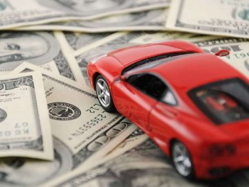 Податок на дороге авто: повідомили, скільки сплатили волиняни