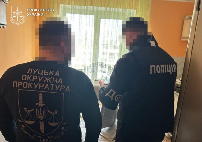  тисяч - за документи для видобутку надр: спійманому на хабарі посадовцю Луцької міськради оголосили підозру