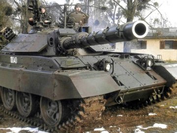 Україна отримає від Словенії 28 танків 