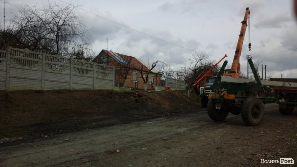 У Промені «замітають сліди» – розбирають злітну смугу. ФОТО