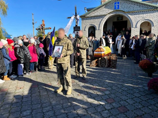 На Волині попрощалися із Героєм Димитрієм Байкаровим. ФОТО