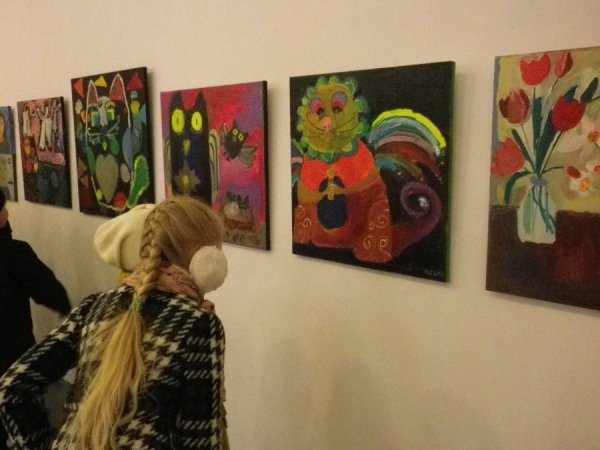 У Луцьку - виставка десятирічної художниці. ФОТО