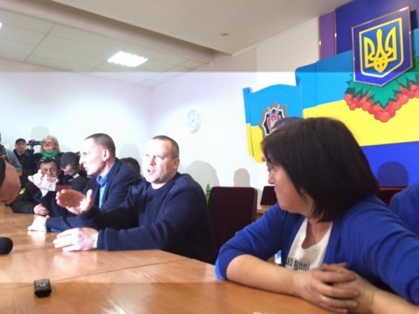 Волинські автомайданівці взяли участь у акції протесту в Вінниці. ФОТО 