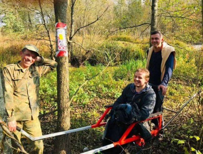 Людей з інвалідністю кличуть помандрувати на універсальному візку, який змайстрував лучанин. ФОТО