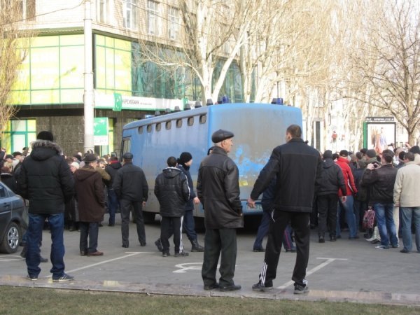 Безлади у Донецьку. ФОТО. ВІДЕО