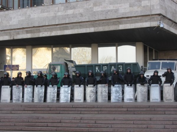 Безлади у Донецьку. ФОТО. ВІДЕО