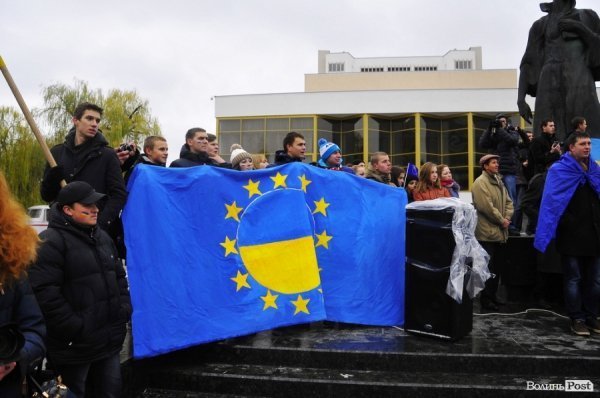Студентський Євромітинг у Луцьку. ФОТО