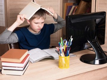 Понад сто класів на Волині – на дистанційному навчанні