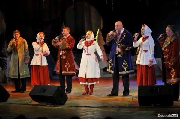 «Коляда з Тетяною Ціхоцькою»: фото благодійного концерту