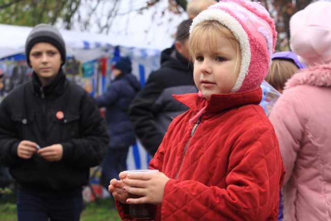 Реконструкція бою та щемливі пісні: фестиваль «Криївка Перця» у фото