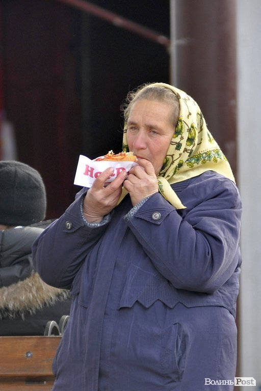 Луцька автостанція. БУДНІ МІСТА 