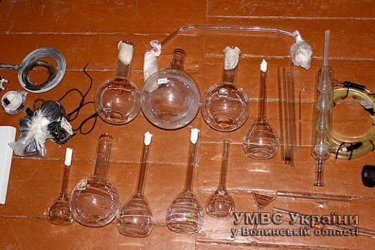 На Волині  «накрили» нарколабораторію. ФОТО. ВІДЕО