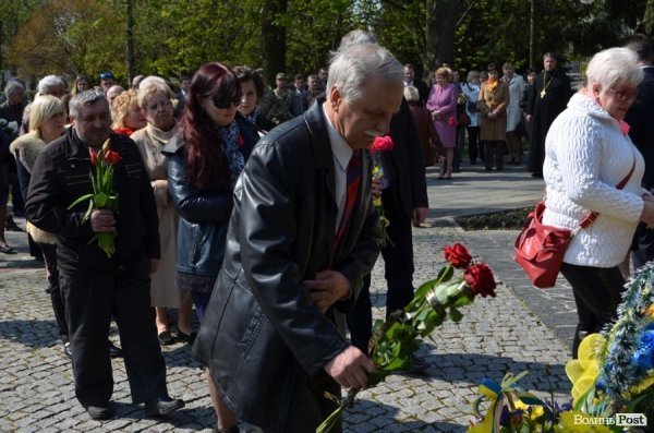 У Луцьку вшанували пам’ять загиблих ліквідаторів Чорнобильської аварії. ФОТО