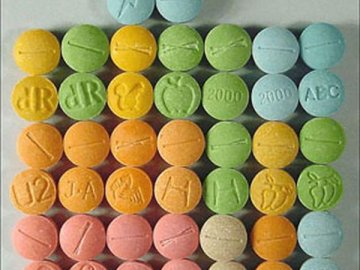 Поляка, який продавав на Волині психотропні таблетки, передадуть у Варшаву 