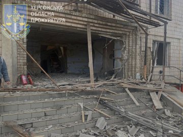 Росіяни обстріляли Білозерку: 1 загиблий, 4 поранених