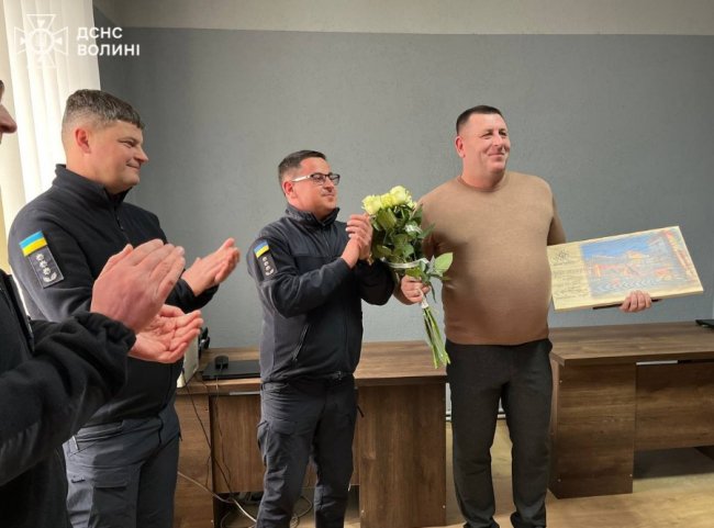 На Волині рятувальники провели на заслужений відпочинок свого колегу