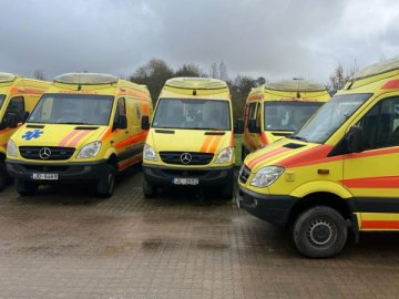 Латвія передасть на Волинь автомобілі швидкої допомоги