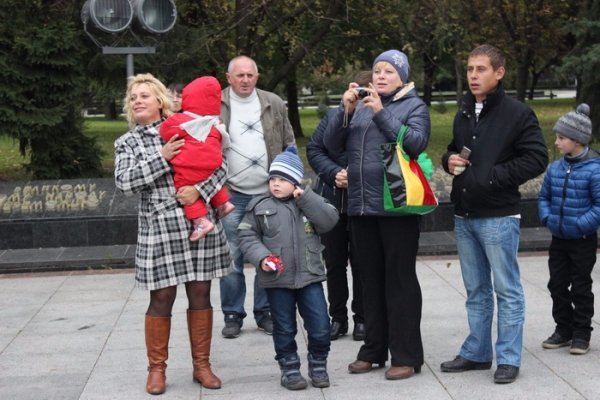 Луцькі ліцеїсти склали присягу на вірність українському народу. ФОТО