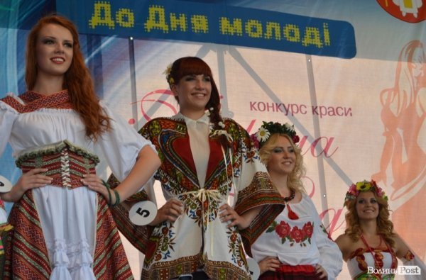 Конкурс краси: у Луцьку вибрали «першу леді Волині». ФОТО 