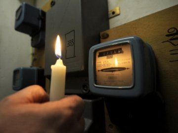 Сильний вітер або перевантаження: частина Володимира-Волинського – без світла