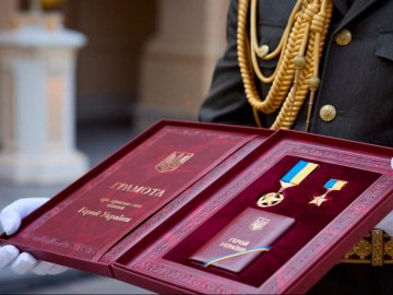 Зеленського просять присвоїти найвищу нагороду посмертно воїну 14-ї бригади