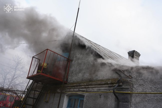 На Волині горів житловий будинок. ФОТО