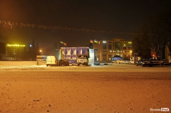 Сніг у Луцьку. ФОТО