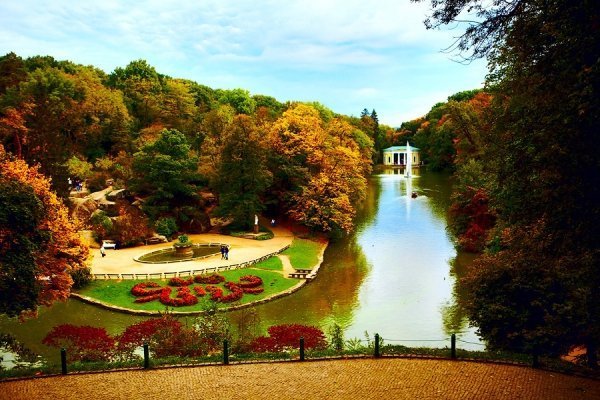 7 місць в Україні, де варто відпочити в травні