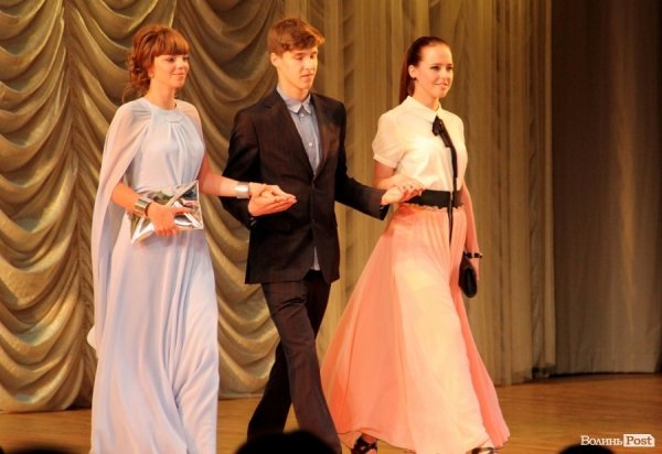 Луцьк відгуляв шкільні випускні. ФОТО