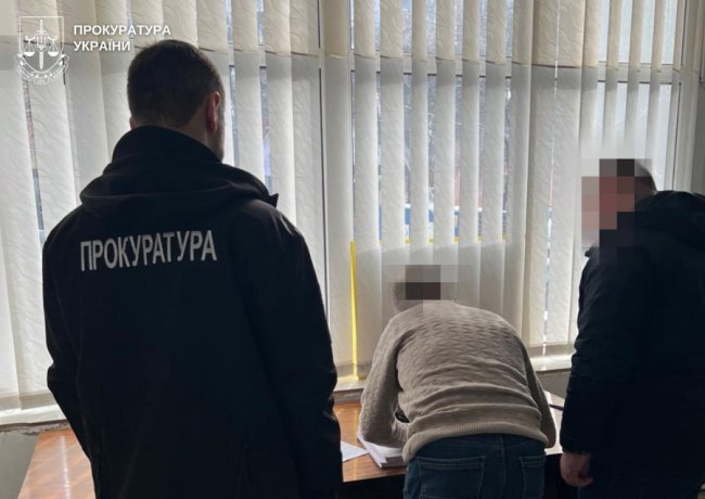 Розкрадали кошти на будівництві укриття та ремонту лікарні: на Волині шістьом депутатам місцевих рад оголосили підозру