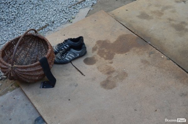 Наслідки зливи у Луцьку: у підвалах досі стоїть вода. ФОТО