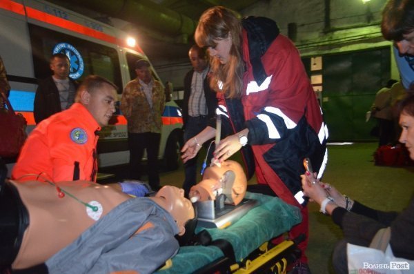 У Луцьку - навчання лікарів «швидкої». ФОТО