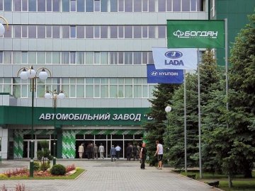 «Богдан» погрожує Януковичу зупинкою підприємств