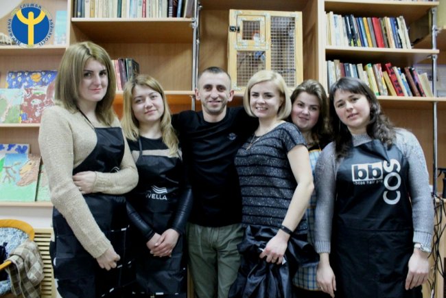 Волинським військовослужбовцям, які перебувають у госпіталі, змінили імідж. ФОТО