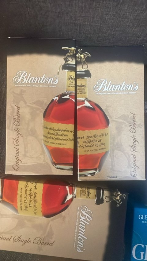 Волинянин намагався ввезти з-за кордону 20 літрів елітного алкоголю