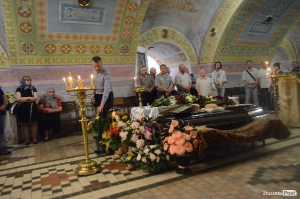 Лучани провели в останню путь метра волинського кінематографа. ФОТО