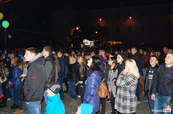 У Луцьку «Сталеві серця» викликали «на біс». ФОТО