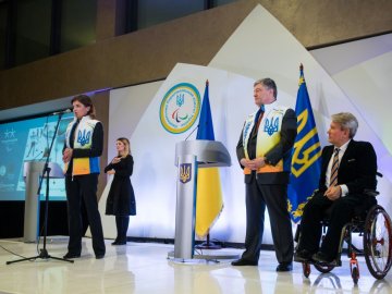 Президент нагородив орденом волинянку