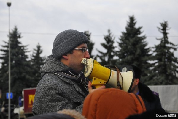 Євроланцюг за 50 кілометрів від Луцька. ФОТО. ВІДЕО