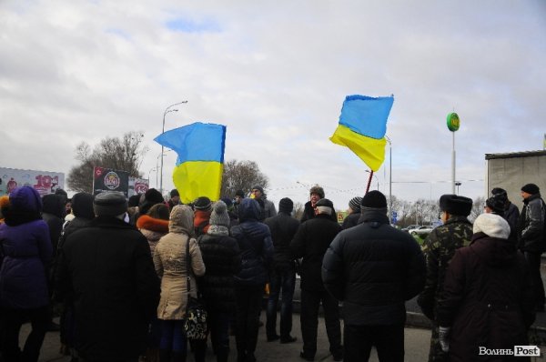 Євроланцюг за 50 кілометрів від Луцька. ФОТО. ВІДЕО