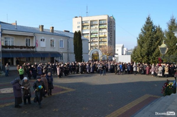 У Луцьку прощалися з бійцем 51-ої бригади. ФОТО. ВІДЕО
