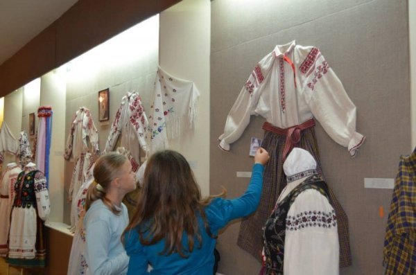 У луцькому музеї ‒ нетрадиційна виставка. ФОТО