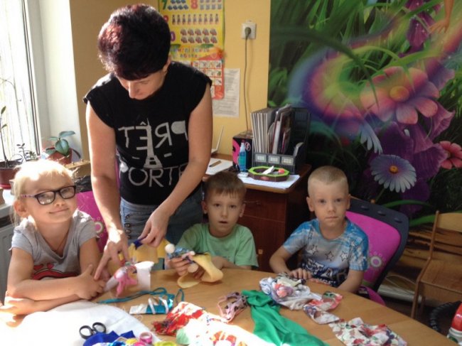 У Ковелі особливі дітки вчилися робити ляльки-мотанки