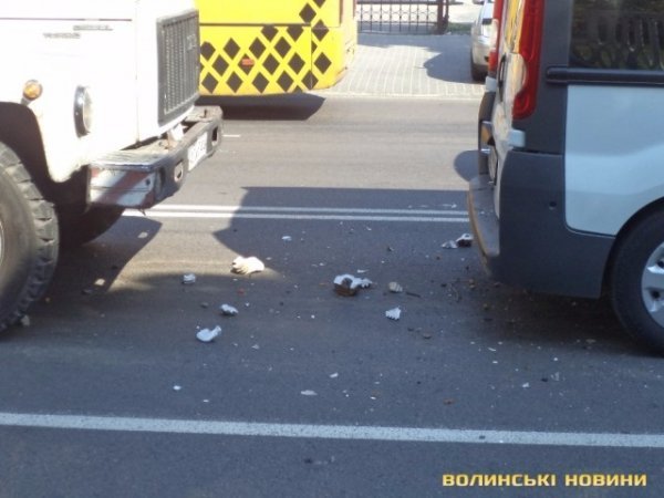 У Луцьку - ДТП за участю чотирьох машин. ФОТО