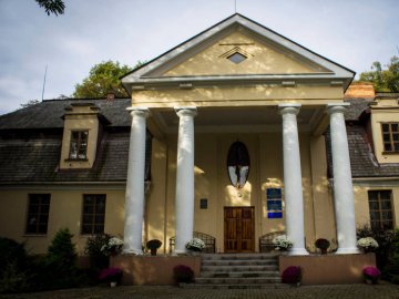 Музей Липинського на Волині «з’їдає» грибок: у сільраді нема грошей на його ремонт