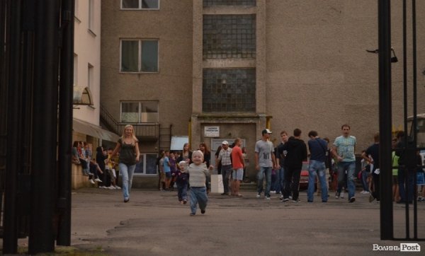 У центрі Луцька влаштували хіп-хоп вечірку. ФОТО  