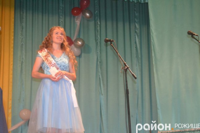 У рожищенській школі відгуляли випускний. ФОТО