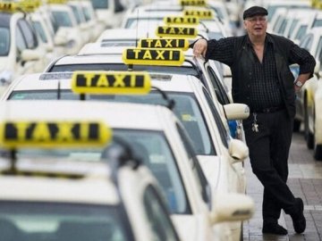 Всеукраїнський страйк таксистів: яка ситуація у Луцьку 