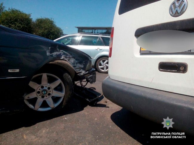 Подробиці аварії у Луцьку на Рівненській. ФОТО