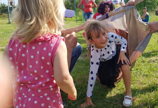 На радість дітям: на Волині – два нові ігрові майданчики. ФОТО